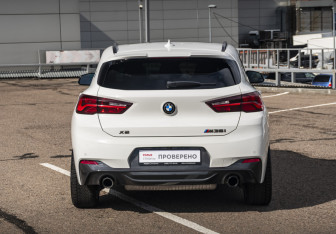 Подержанный автомобиль BMW X2 2021 года (8 фото)