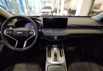 Новый Haval Jolion 2025 (10 фото)