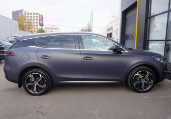 Подержанный автомобиль BYD Tang 2021 года (4 фото)
