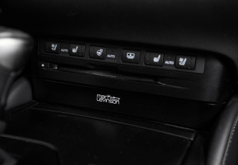 Подержанный автомобиль Lexus ES 2019 года (28 фото)