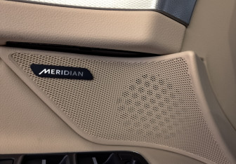 Подержанный автомобиль Jaguar XF Sedan 2019 года (29 фото)