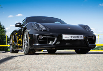 Подержанный автомобиль Porsche Cayman 2013 года (3 фото)