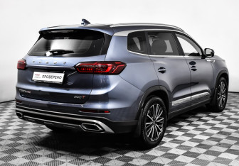 Подержанный автомобиль Chery Tiggo 8 Pro 2021 года (5 фото)