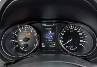 Подержанный автомобиль Nissan Qashqai 2020 года (16 фото)