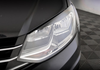 Подержанный автомобиль Volkswagen Polo Sedan 2018 года (17 фото)
