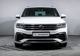 Подержанный автомобиль Volkswagen Tiguan 2021 года (2 фото)