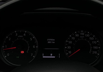 Подержанный автомобиль Renault Arkana 2021 года (23 фото)