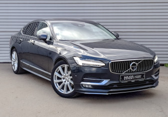 Подержанный автомобиль Volvo S90 2017 года (3 фото)