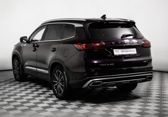 Подержанный автомобиль Chery Tiggo 8 Pro 2021 года (7 фото)