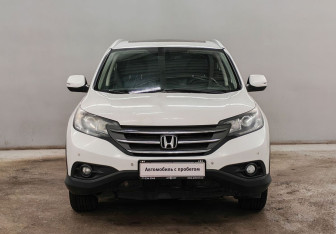Подержанный автомобиль Honda CR-V 2014 года (2 фото)