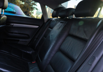 Подержанный автомобиль Audi A6 Sedan 2009 года (8 фото)