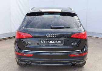 Подержанный автомобиль Audi Q5 2015 года (5 фото)
