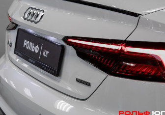 Подержанный автомобиль Audi A5 Coupe 2019 года (31 фото)