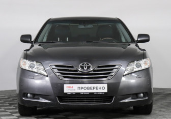 Подержанный автомобиль Toyota Camry Sedan 2008 года (2 фото)
