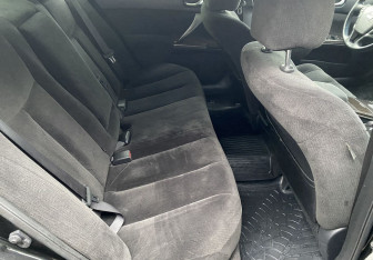 Подержанный автомобиль Nissan Teana 2012 года (11 фото)