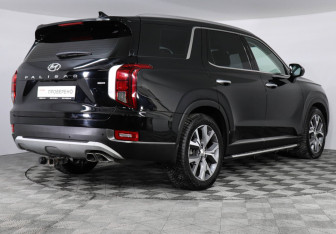 Подержанный автомобиль Hyundai Palisade 2021 года (5 фото)