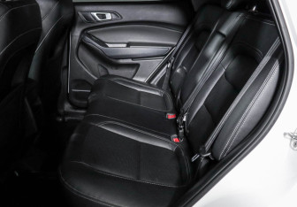 Подержанный автомобиль Chery Tiggo 4 2020 года (10 фото)