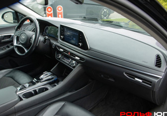 Подержанный автомобиль Hyundai Sonata 2020 года (7 фото)
