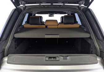 Подержанный автомобиль Land Rover Range Rover 2021 года (10 фото)