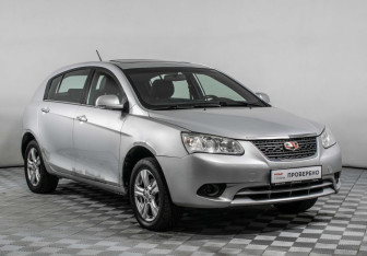 Подержанный автомобиль Geely Emgrand EC7 Hatchback 2012 года (3 фото)