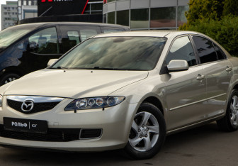 Подержанный автомобиль Mazda 6 Liftback 2007 года (20 фото)