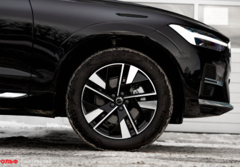 Новый Volvo XC60 2025 (25 фото)
