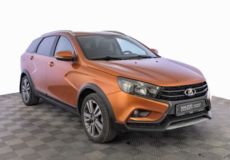 Подержанный автомобиль LADA (ВАЗ) Vesta Wagon 2021 года (3 фото)