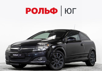 Подержанный автомобиль Opel Astra Hatchback 2008 года (10 фото)