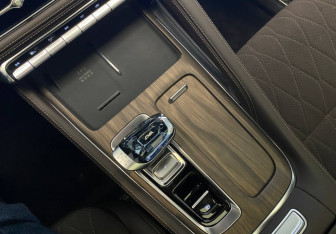 Подержанный автомобиль Geely Monjaro 2026 года (20 фото)