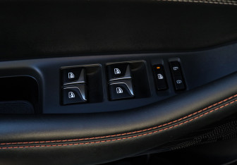 Подержанный автомобиль Changan UNI-K 2023 года (28 фото)