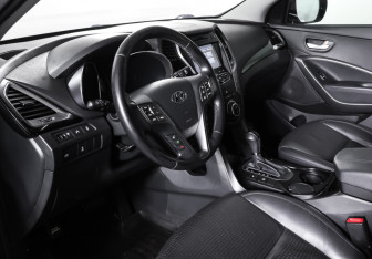 Подержанный автомобиль Hyundai Santa Fe 2014 года (15 фото)