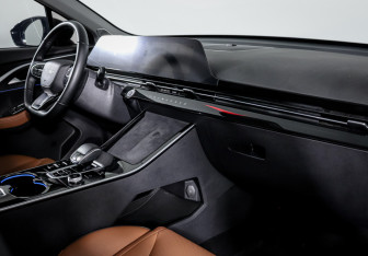 Подержанный автомобиль Omoda C5 2023 года (9 фото)