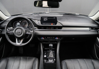 Подержанный автомобиль Mazda 6 Sedan 2020 года (10 фото)