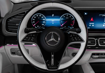 Новый Mercedes-Benz Maybach GLS 2025 (17 фото)