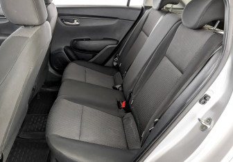 Подержанный автомобиль Kia Rio Hatchback 2021 года (11 фото)