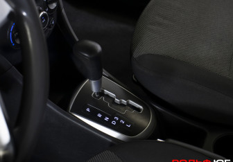 Подержанный автомобиль Hyundai Solaris Sedan 2011 года (14 фото)