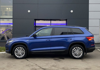 Подержанный автомобиль Skoda Kodiaq 2019 года (8 фото)
