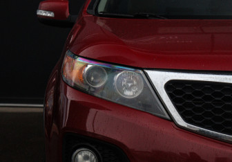 Подержанный автомобиль Kia Sorento 2010 года (20 фото)