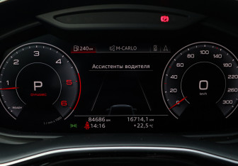 Подержанный автомобиль Audi Q7 2020 года (35 фото)
