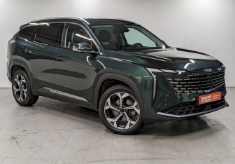 Подержанный автомобиль Geely Atlas 2024 года (3 фото)