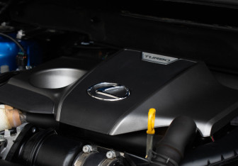 Подержанный автомобиль Lexus NX 2020 года (25 фото)