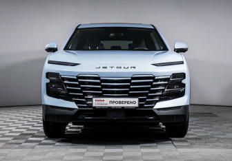 Подержанный автомобиль Jetour Dashing 2023 года (2 фото)