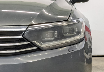 Подержанный автомобиль Volkswagen Passat Sedan 2018 года (17 фото)