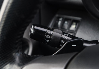 Подержанный автомобиль Toyota RAV4 2011 года (23 фото)