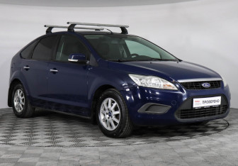 Подержанный автомобиль Ford Focus Hatchback 2008 года (3 фото)