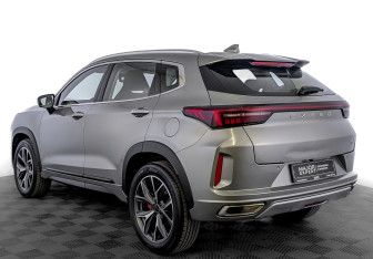 Подержанный автомобиль Exeed RX 2023 года (7 фото)