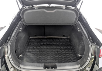 Подержанный автомобиль Москвич 6 2023 года (10 фото)