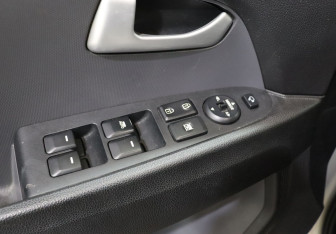 Подержанный автомобиль Kia Sportage 2014 года (11 фото)