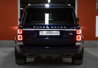 Подержанный автомобиль Land Rover Range Rover 2021 года (6 фото)