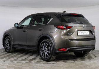 Подержанный автомобиль Mazda CX-5 2018 года (7 фото)